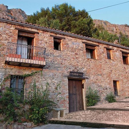 La Jara De Las Villuercas Cabañas del Castillo Exterior foto