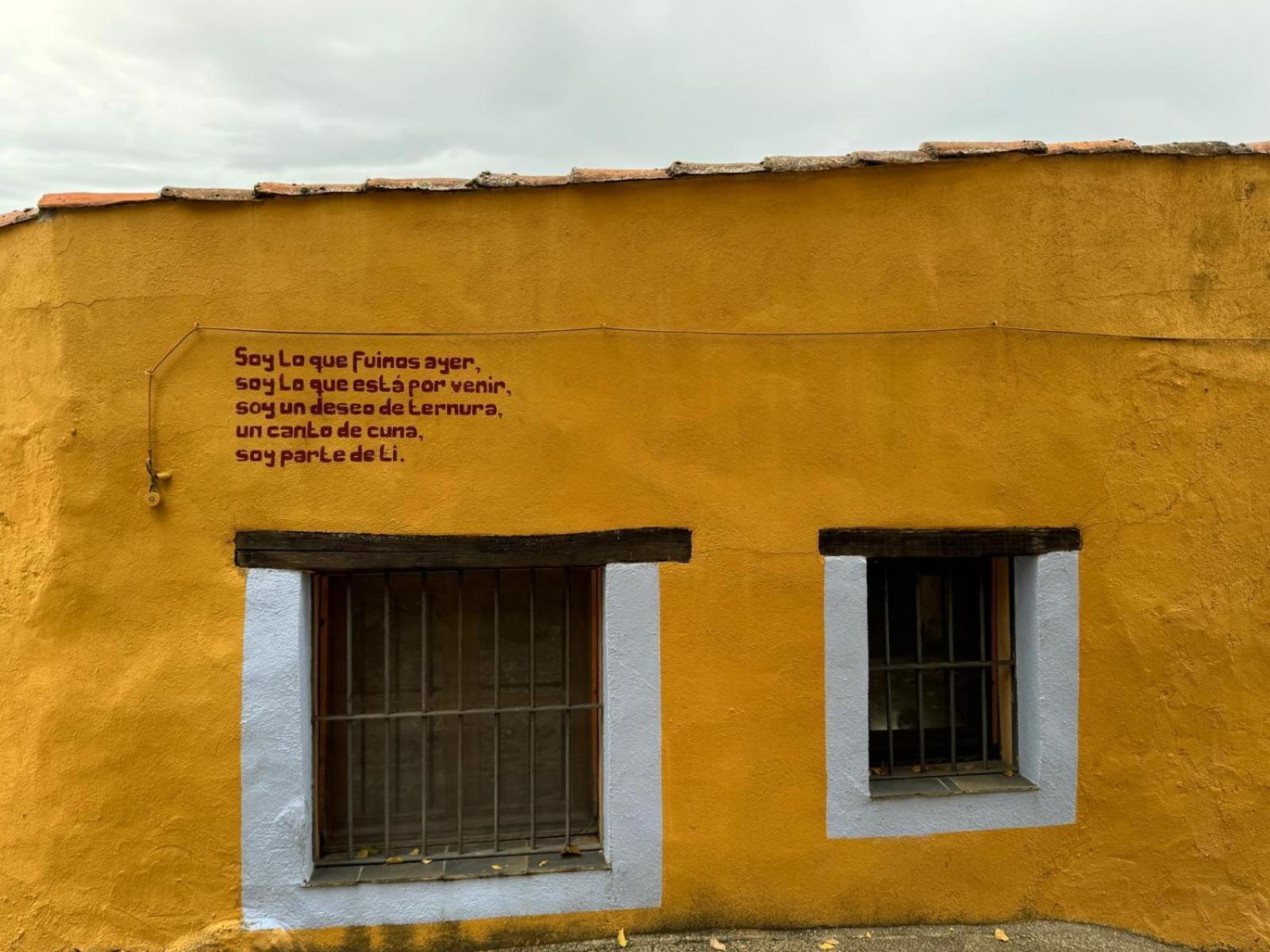La Jara De Las Villuercas Cabañas del Castillo Exterior foto
